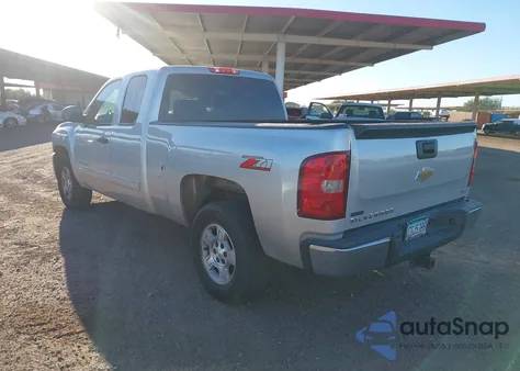 2011 Chevrolet Silverado 1500 Lt из США, поврежденный, VIN 1GCRCSE06BZ422310